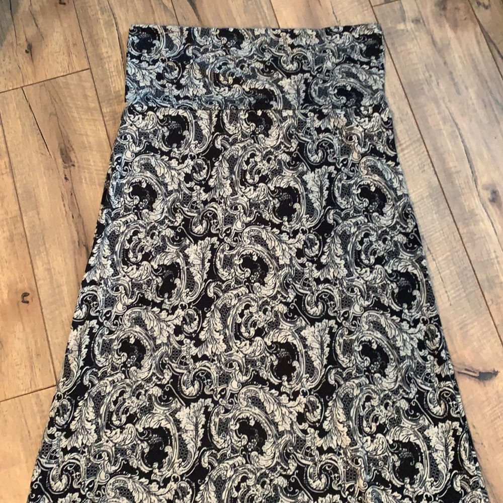 Paisley maxi skirt